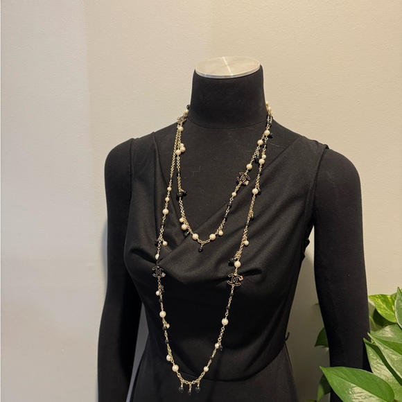 Chanel pearl necklace - Picture 6 of 9